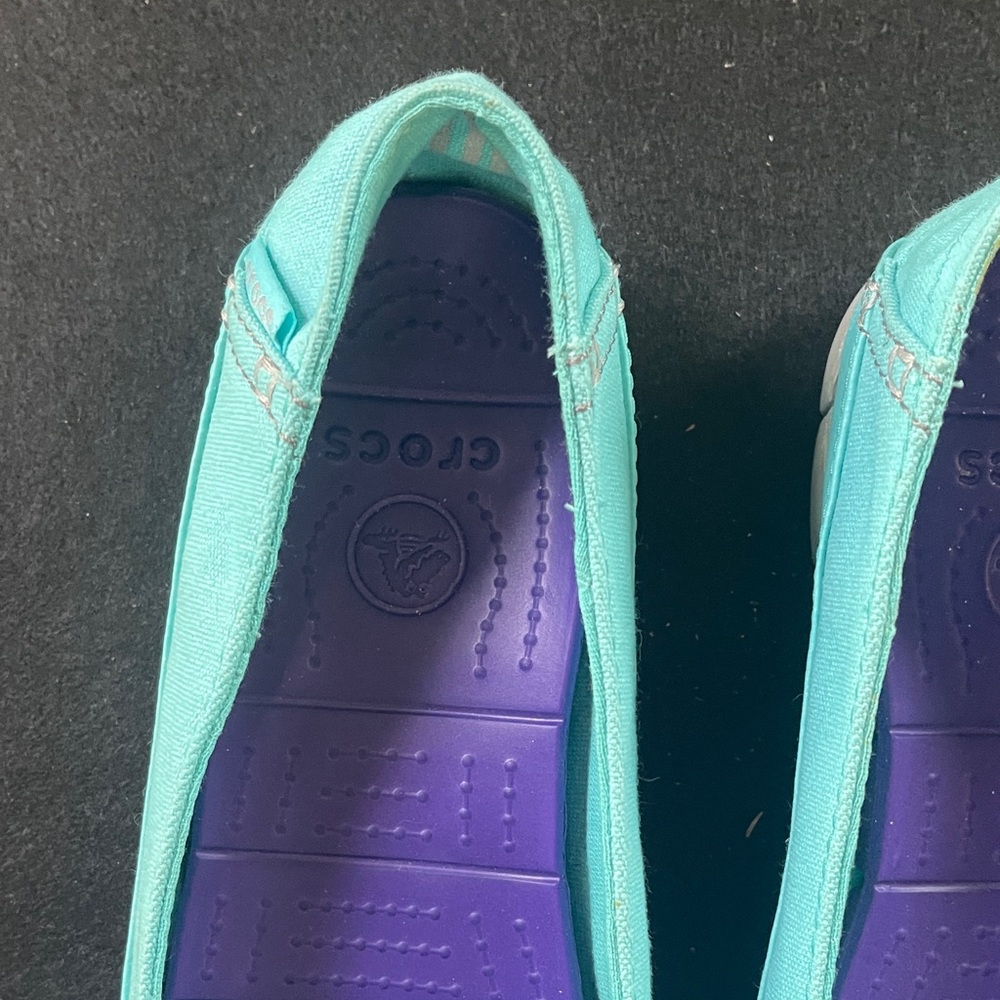 Crocs Women’s Teal Canvas Ballet Flats with Purple Footbed - Picture 2 of 6